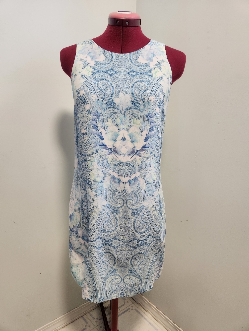 Ever New Mirror Paisley Print Silk Sleeveless Shift Dress